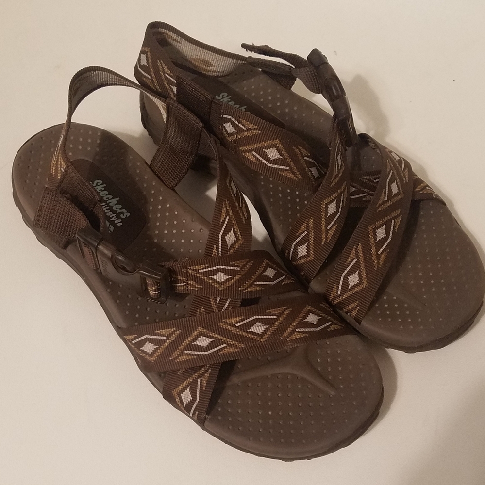 Skechers Outdoor Sandals Size 7
